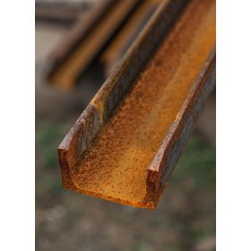 U - acél    80 - 12 fm / db