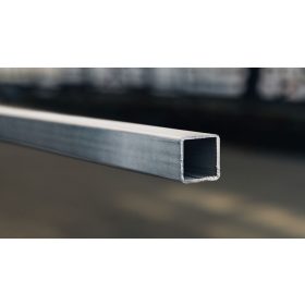 Horganyzott zártszelvény    30x30x2