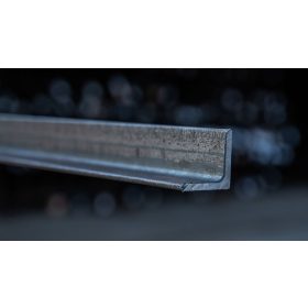 Szögacél   35 x 35 x 5  / fm