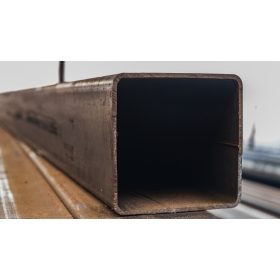 Zártszelvény   120x120x4 / fm