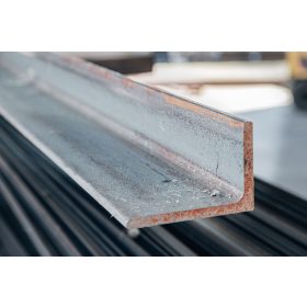 Szögacél  200 x 100 x 15