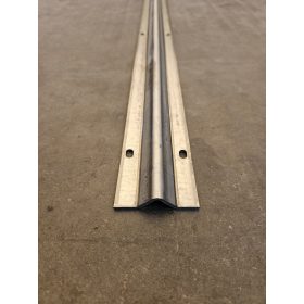 Tolókapu alsó profil lecsavarozható V horganyzott