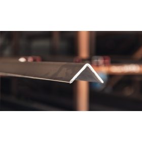 Hid.hajlított szögacél    100 x 50 x 3 / fm