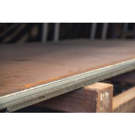 MH.acél lemez   25    N   1500X3000