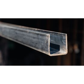 HH.U - acél    60 x 60 x 3 / fm